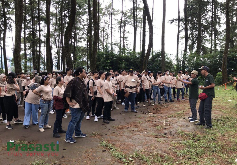 Employee Gathering di Grafika Cikole Bandung